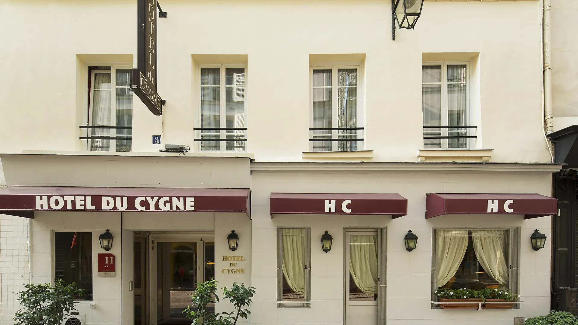 Du Cygne Hotel 2*