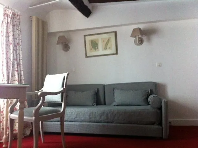 Du Cygne Otel