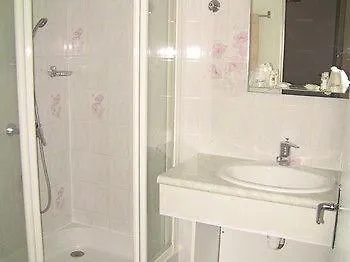Otel Du Cygne Paris