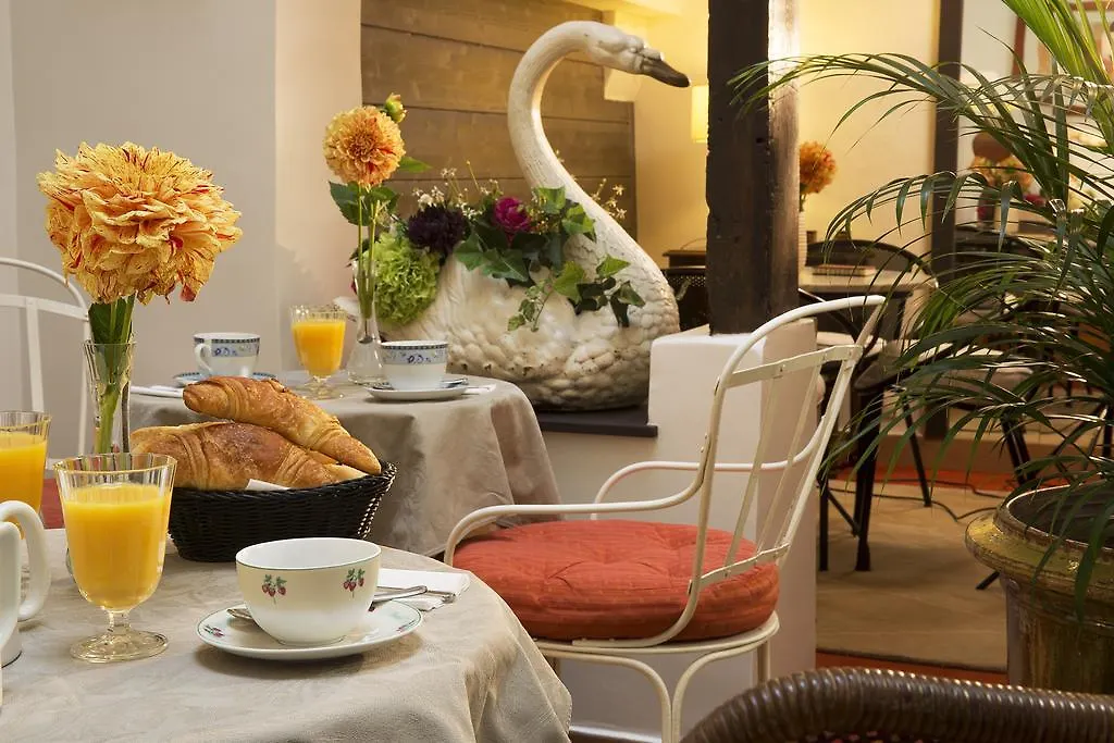 Otel Du Cygne Paris